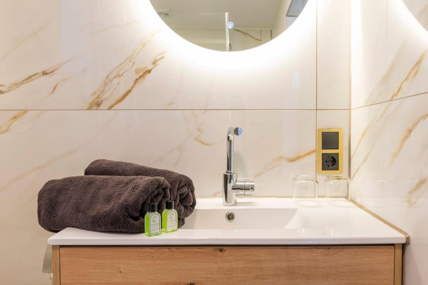 Lovely Suite Newly Renovated Tilburg Eksteriør billede